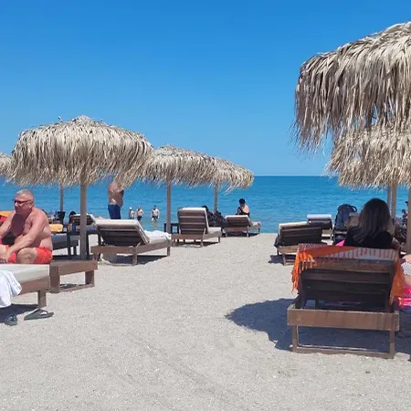 Andrei 2021 Appartamento Mamaia